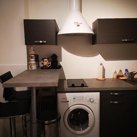 Superbe Studio Meuble Cosy Avec Lit Superconfort Au Calme Jean Medecin Nice Exterior photo
